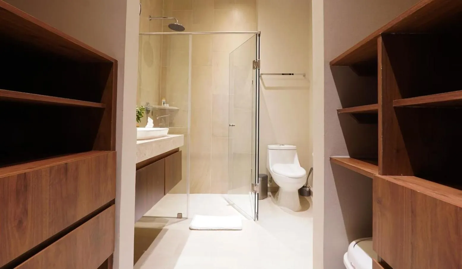 New Coto1112Min Beach,Gated,Gym,Playground,Pools Playa del Carmen 0*,  Mexiko