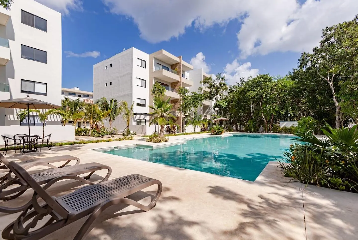 New Coto1112Min Beach,Gated,Gym,Playground,Pools Playa del Carmen Holiday home