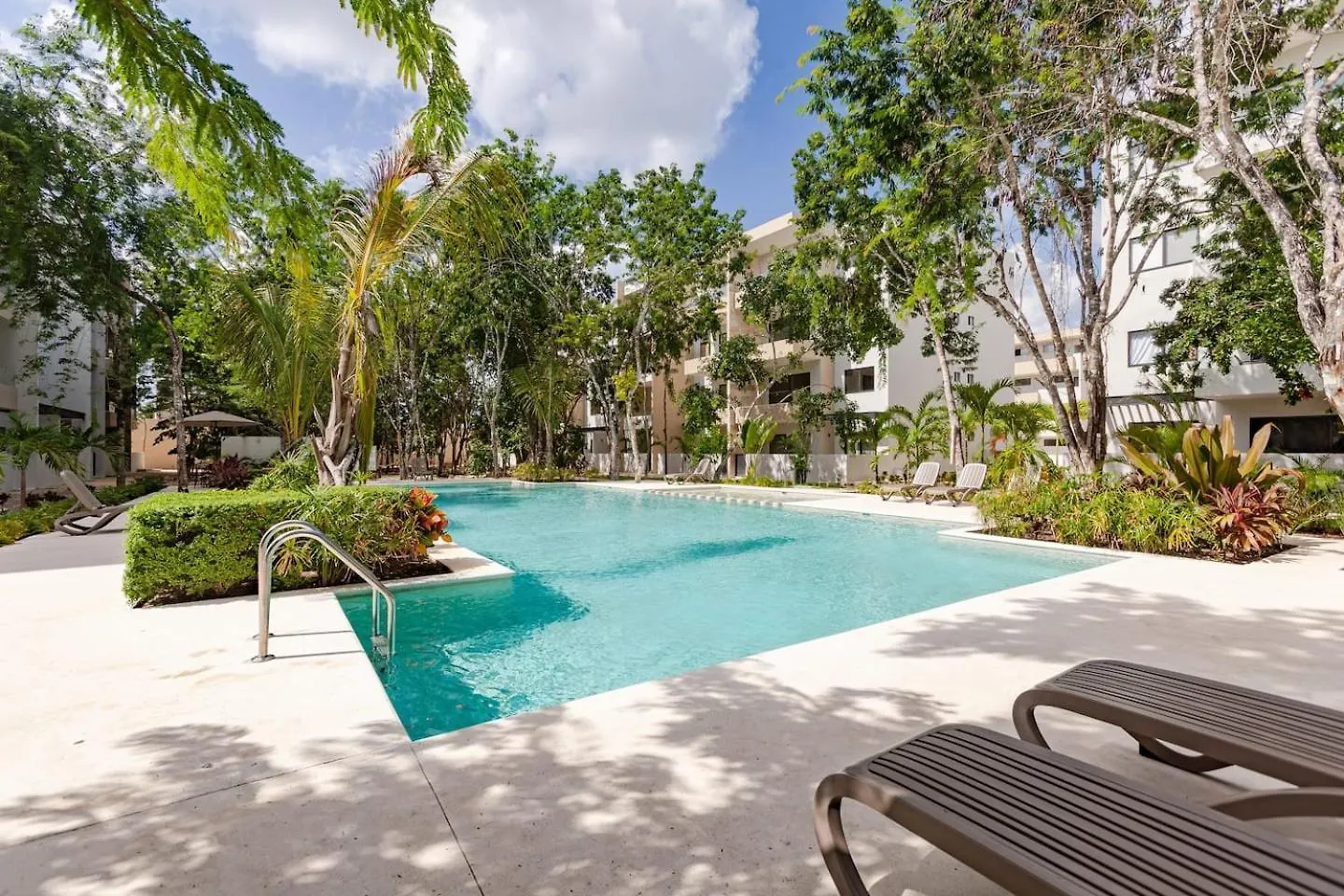 New Coto1112Min Beach,Gated,Gym,Playground,Pools Playa del Carmen Mexico