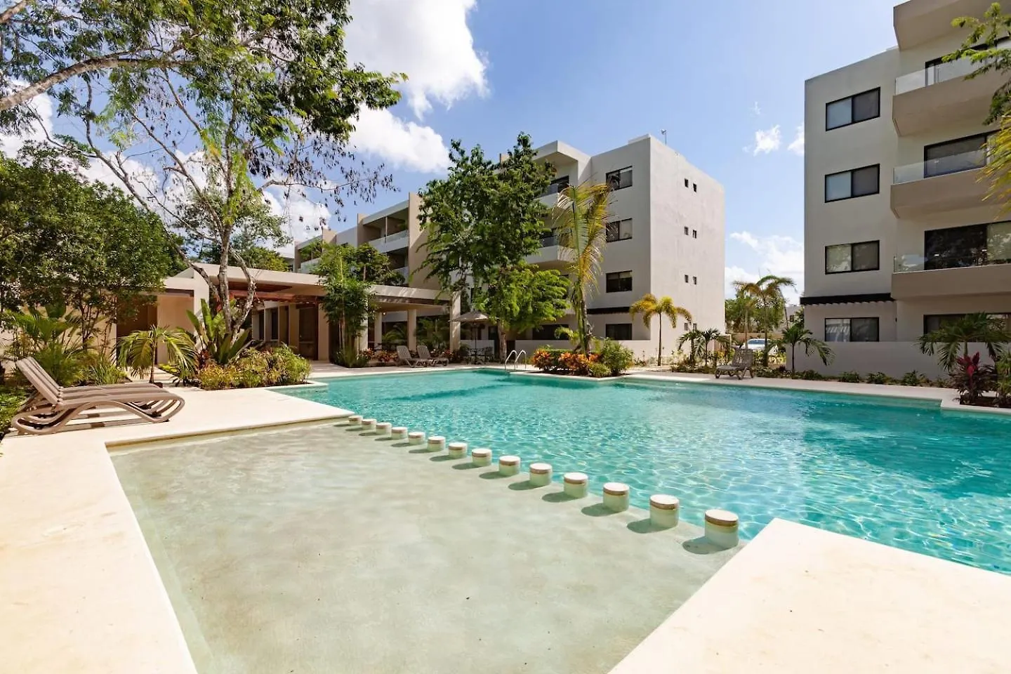 New Coto1112Min Beach,Gated,Gym,Playground,Pools Playa del Carmen Holiday home